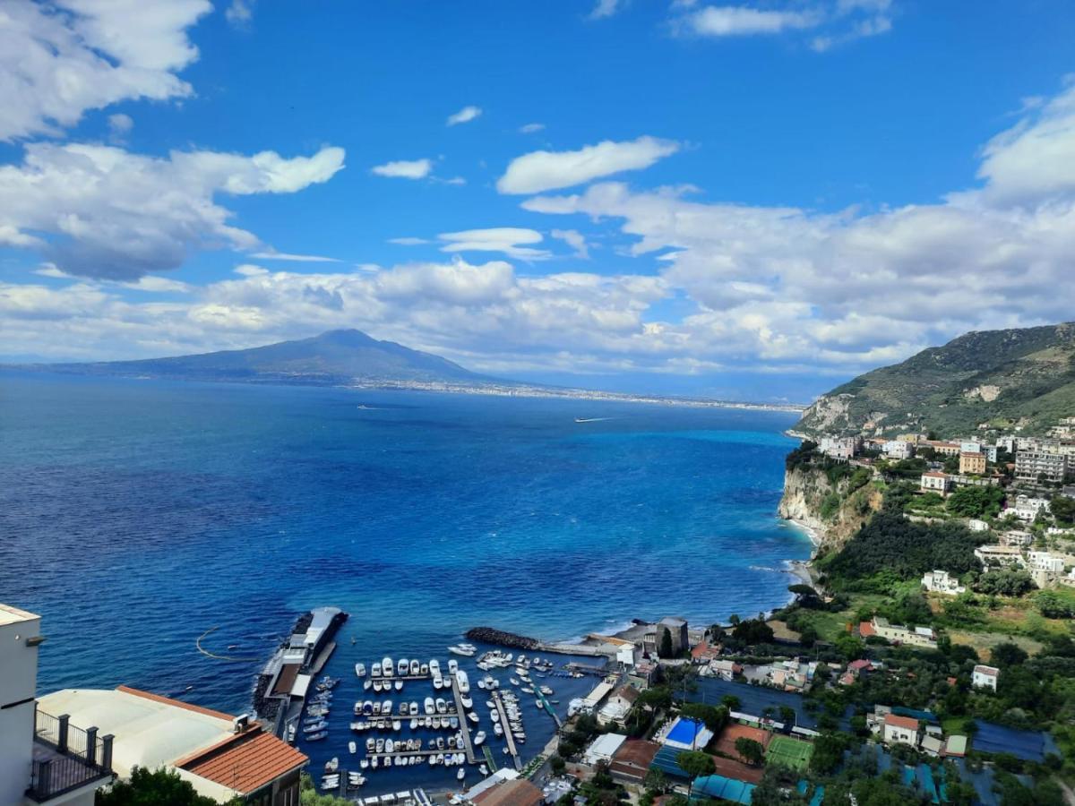 La Torretta Sea View Rooms Vico Equense Luaran gambar