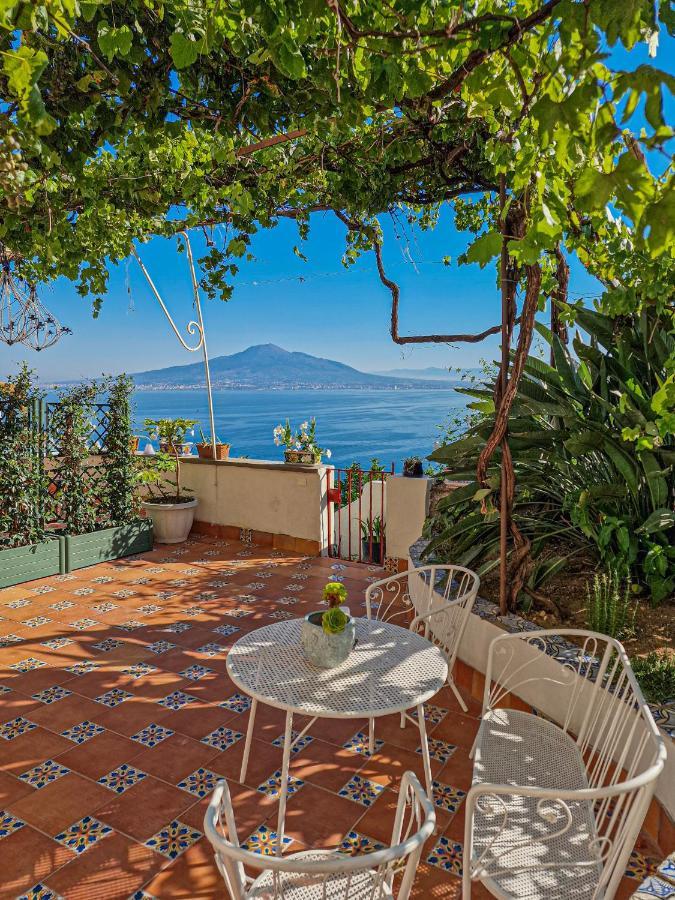 La Torretta Sea View Rooms Vico Equense Luaran gambar