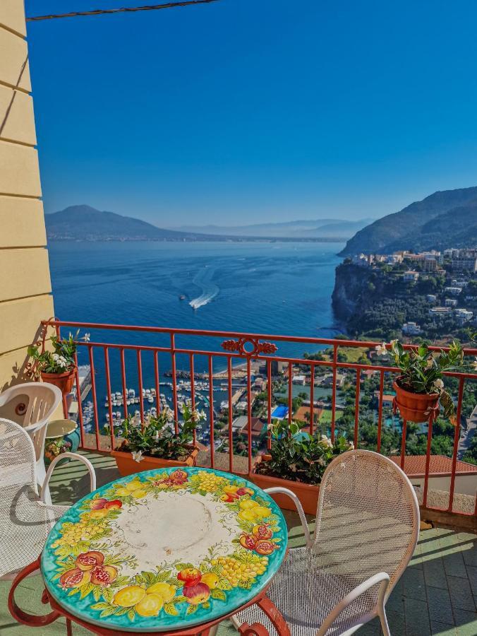 La Torretta Sea View Rooms Vico Equense Luaran gambar