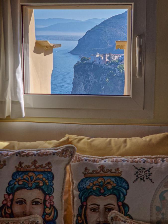 La Torretta Sea View Rooms Vico Equense Luaran gambar