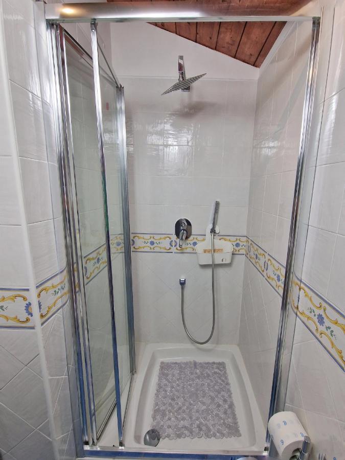 La Torretta Sea View Rooms Vico Equense Luaran gambar
