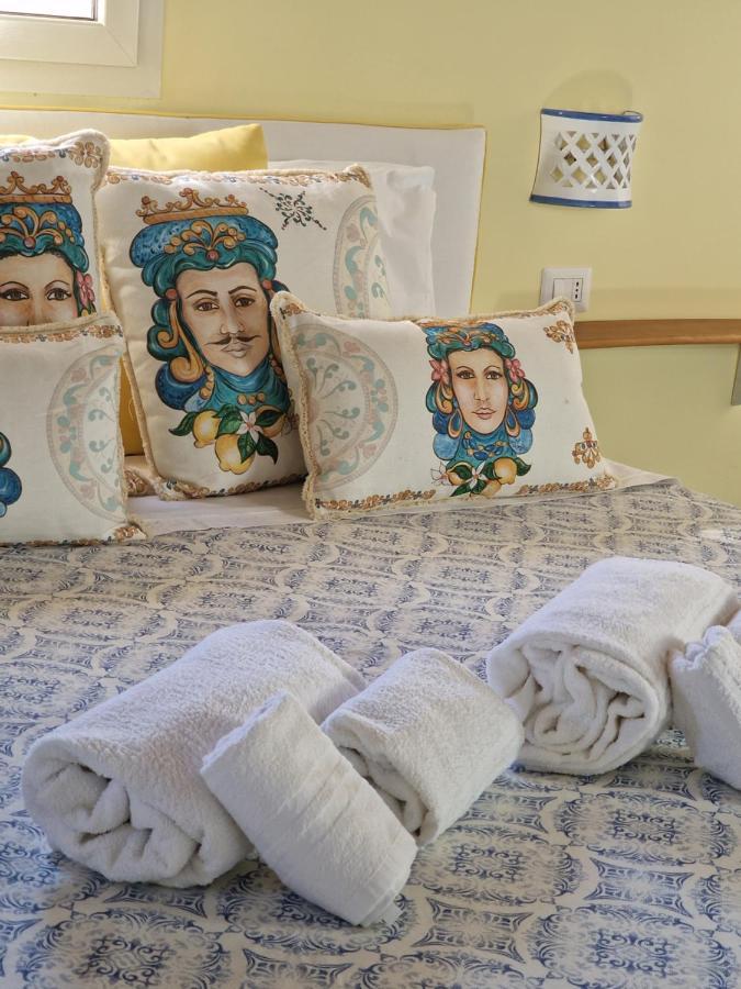 La Torretta Sea View Rooms Vico Equense Luaran gambar